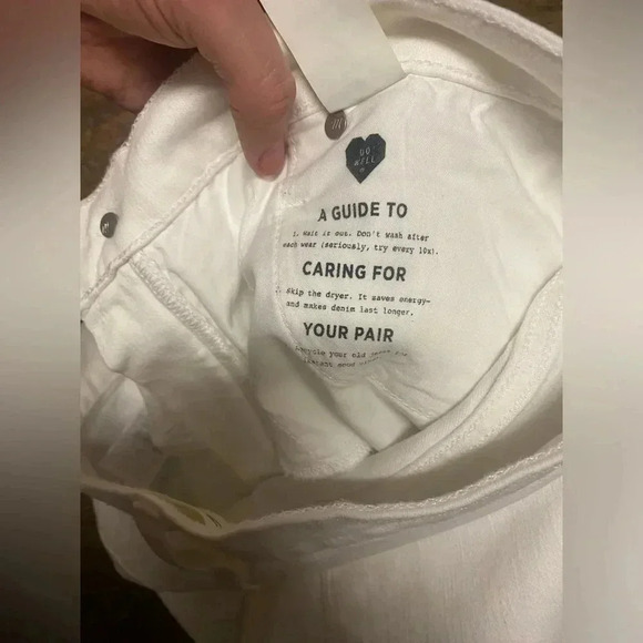 Madewell NWOT White Lightly Distressed High Rise Cropped Skinny Jeans Size 32P - Picture 5 of 8